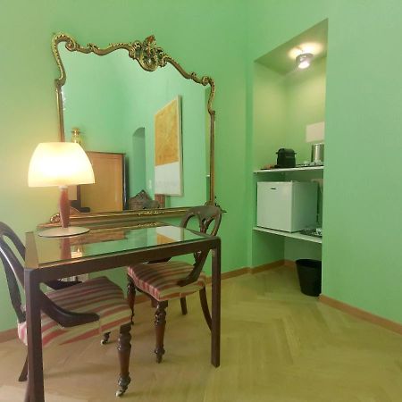 Speciale Tarshito Guesthouse Bari Kültér fotó