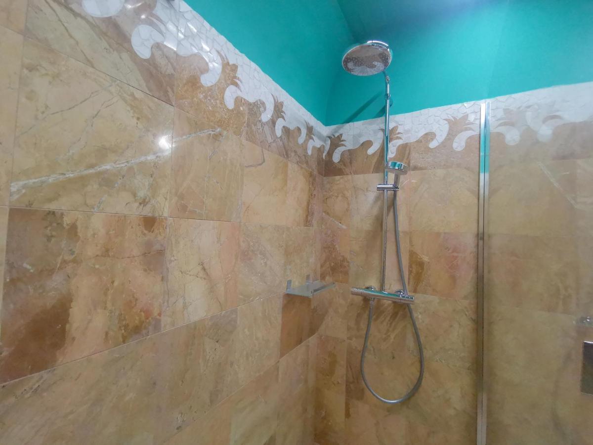 Speciale Tarshito Guesthouse Bari Kültér fotó
