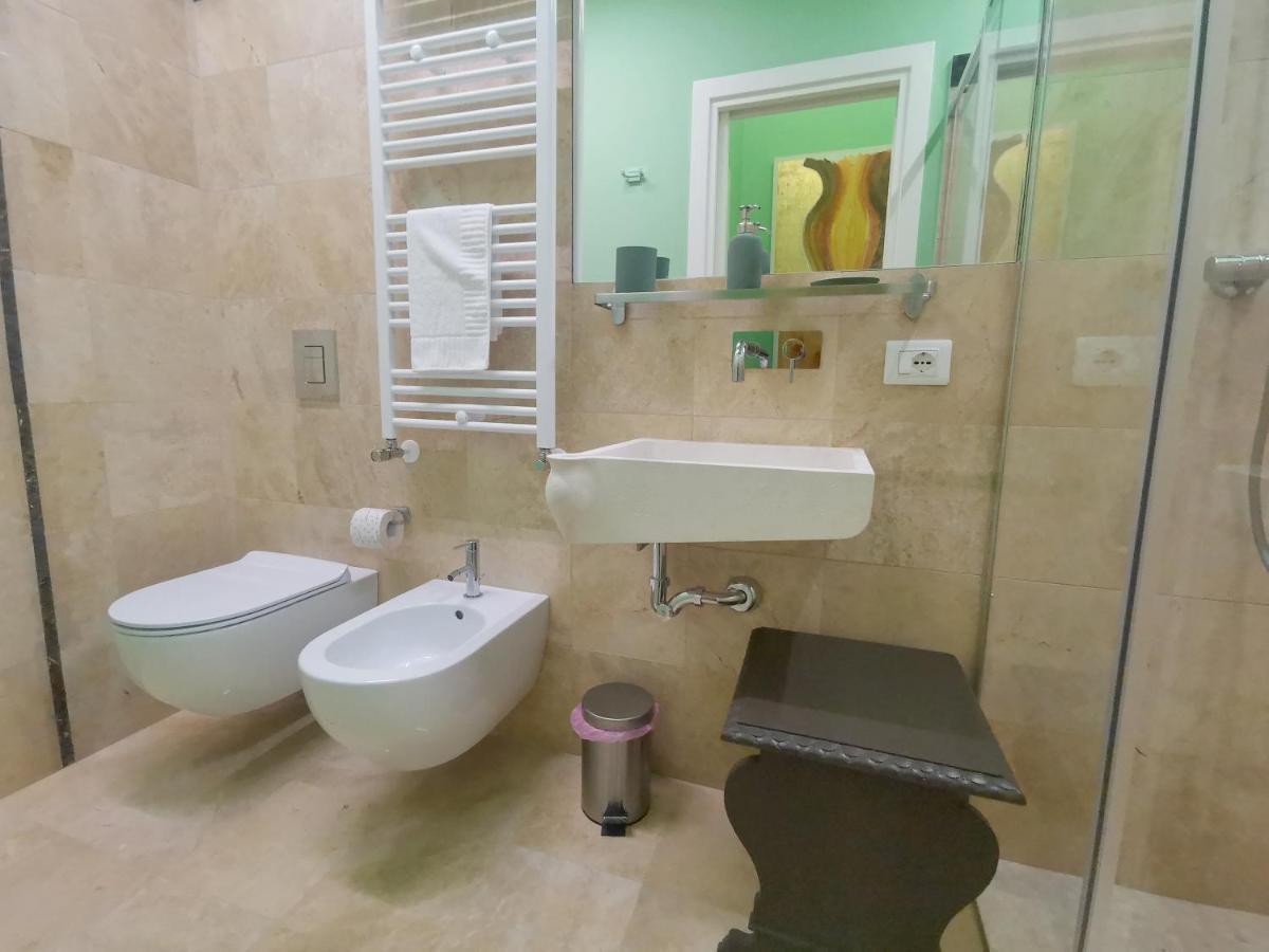 Speciale Tarshito Guesthouse Bari Kültér fotó