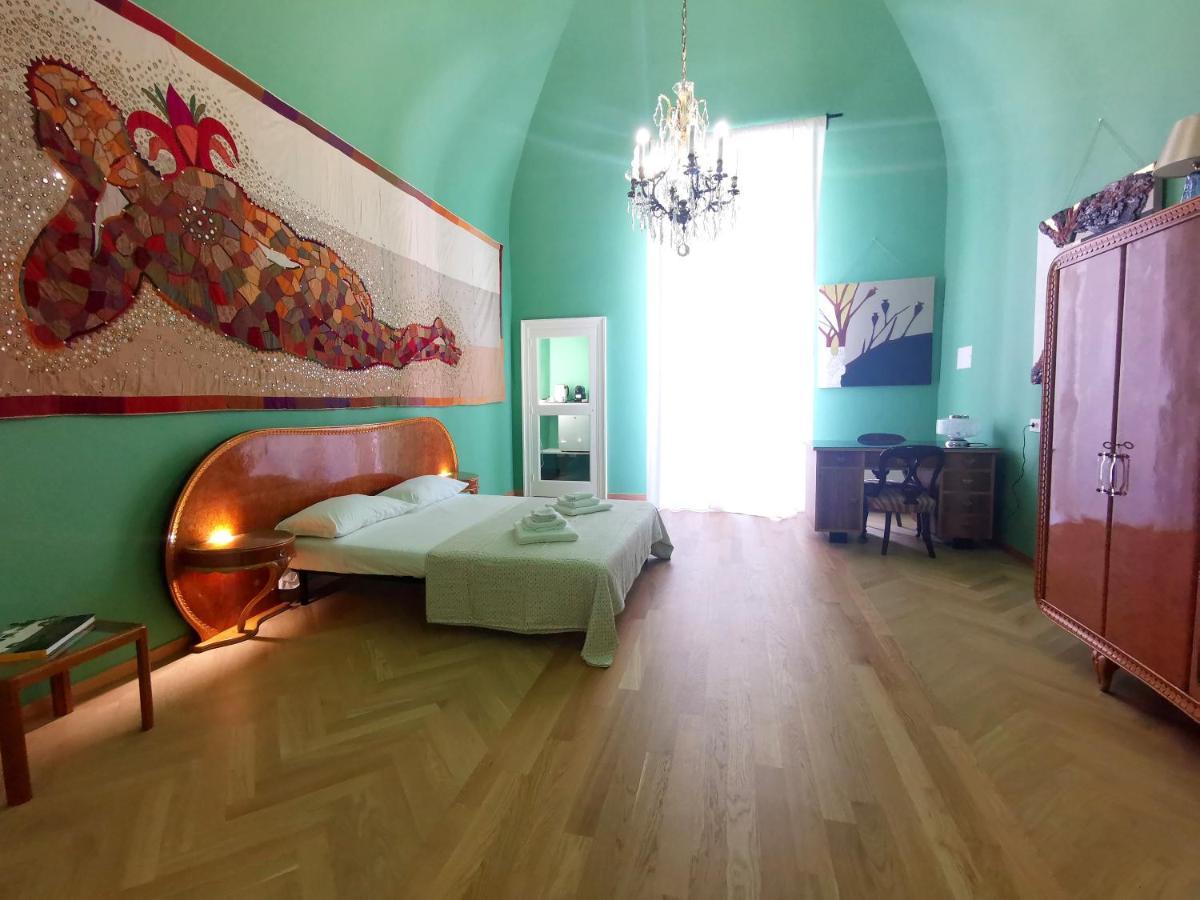Speciale Tarshito Guesthouse Bari Kültér fotó